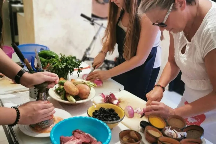 Marrakech Moroccan Cooking Class with Local Family