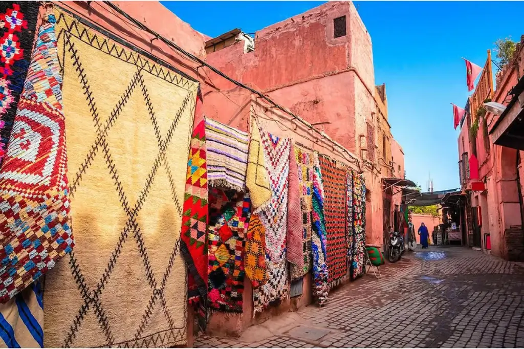 Marrakech Souks and Medina Walking Tour photo 4